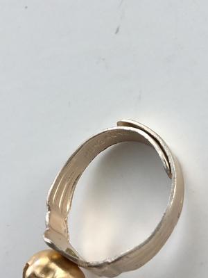 Hong Kong marked adjustable ring