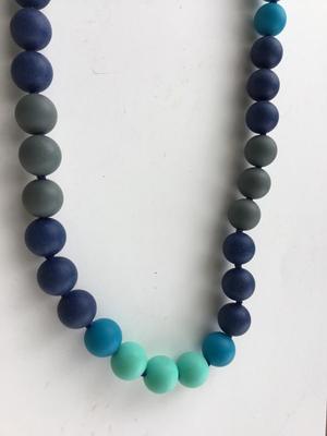 Rubber beaded type vintage bright colored necklace