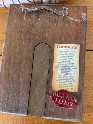 Adorable dark brown leather purse, wallet & pic
