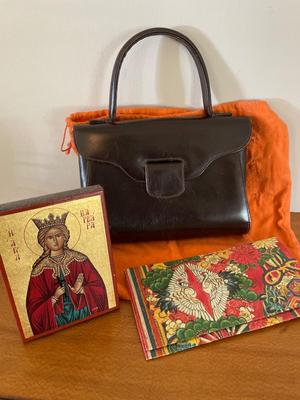 Adorable dark brown leather purse, wallet & pic