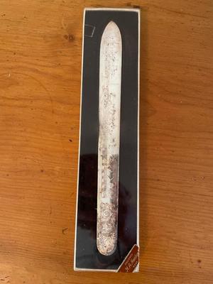 Old Norway David Anderson opener paper knife with Norwegian calendar motif