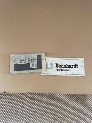 Bernhardt sectional sofa