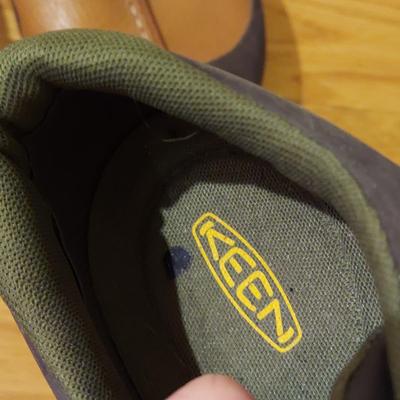 Mens Size 8/9 Shoes by Keen, Tsubo, Ecco & More (GB-BBL)