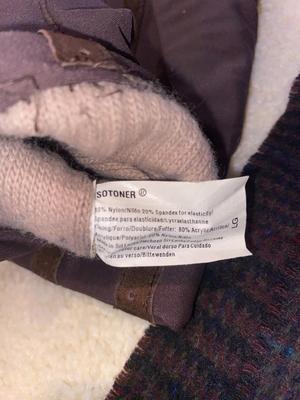 LEATHER WINTER ARIS, ISOTONERS, & OTHER GLOVES WITH A WOOL SCARF