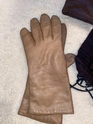 LEATHER WINTER ARIS, ISOTONERS, & OTHER GLOVES WITH A WOOL SCARF