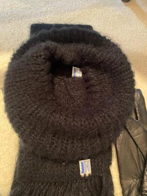 HANSEN HAT AND GLOVES, NICE LEATHER GLOVES AND MORE!