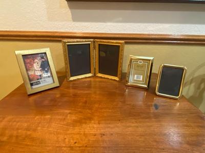GOLD TONE PHOTO FRAMES