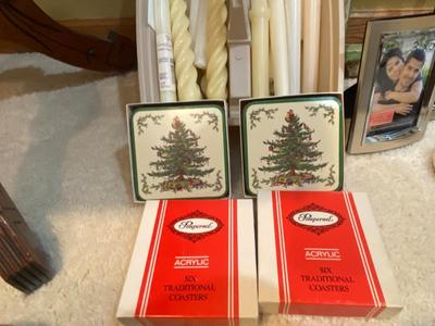 HOLIDAY DECOR