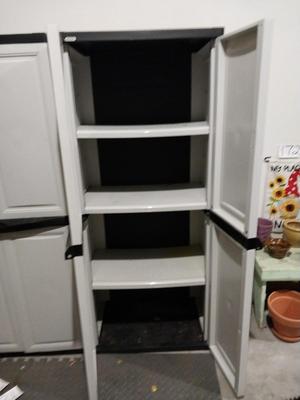 DOUBLE DOORS TOP/BOTTOM STORAGE CABINET