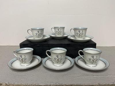Noritake Bluebell Tea Set