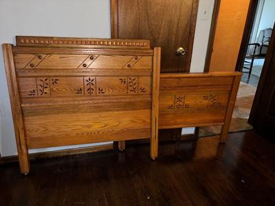 Lot 23zzz: Antique Arts&Crafts carved headboard & footboard