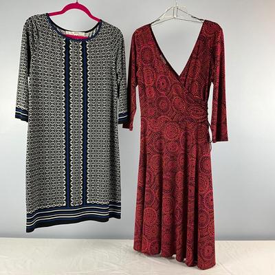 MB8248 Ladies Two Dresses Size Med (12) Max Studio & London Times