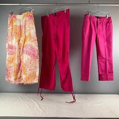MB8255 Lot of Ladies Cotton and LInen Pants