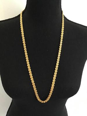 Beautiful Nice And Heavy Gold Chain Excellent