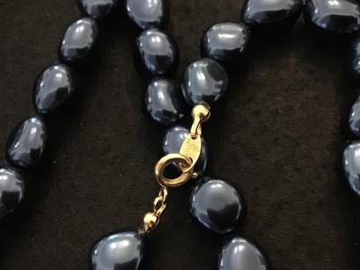 Trafari metallic blue beaded necklace, vintage, excellent condition