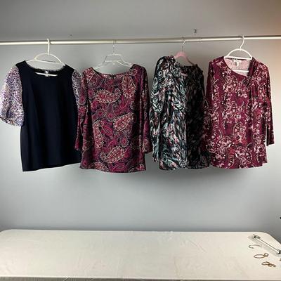 MB8267 Lot of Ladies Talbots and Nine West Tops