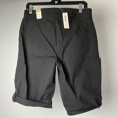 MB8273 Lot of Ladies CHICO'S New Shorts and Pants