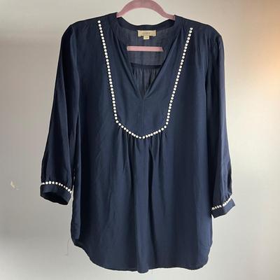 MB8277 Lot of LOFT Blouses