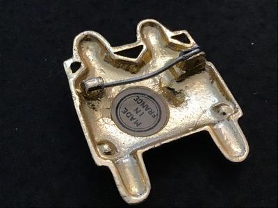 Highly Collectible WW Stone Taillights Jeep GI France Pin