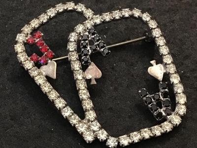 Rhinestone 21 poker Brooch