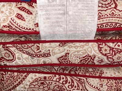 Lot G903: set of four pairs of paisley outdoor chair cushions