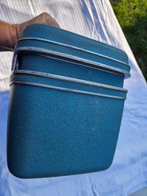 Vintage Samsonite Blue Hard Shell Travel Cosmetics Case With Silver Accents