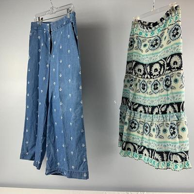 MB8283 Lot of Ladies LOFT Clothing Outfits