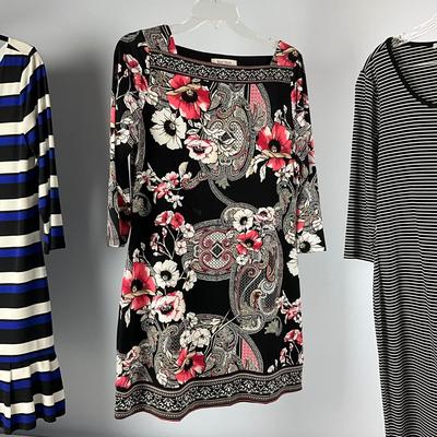 MB8285 White House Black Market Ladies Dress Lot