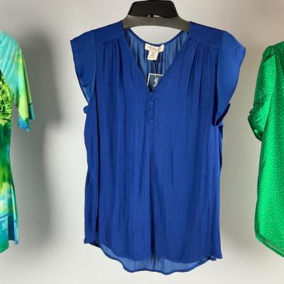 MB8305 Lot of Three Ladies Blouses - Strazzi, Rachel & Zoe , Carolina Bell