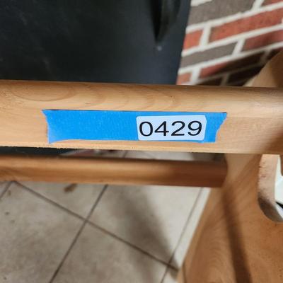 3 Rail Quilt Blanket Rack