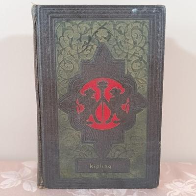 LOT 1: Whitman Publishing Co. Heidi, Walter J. Black Inc. Works of Rudyard Kipling, Better Little Books Sky Roads with Clipper Williams...