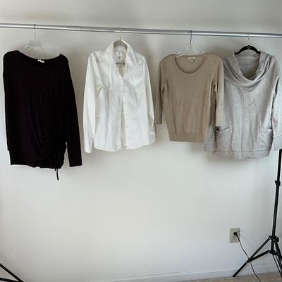 UBR8345 Lot of Ann Taylor Ladies Clothing