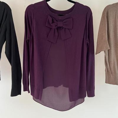 UBR8347 Lot of Ladies LOFT Clothing Lot