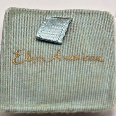 LOT 8: 1940s /50s Vintage Elgin American Gold-Tone Makeup Mirror Compact with Music Box