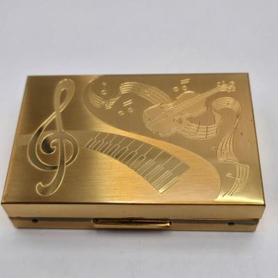 LOT 10: Elgin American Vintage 1940s/50s Cosmetic Powder Compact with Music Box