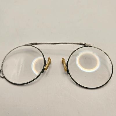 LOT 22: Antique and Vintage Eyeglasses, Pince-Nez Spectacles, and Women's Pince- Nez with Hairpin Connected with Chain