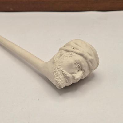 LOT 38: Vintage Pipe Rack with Multiple White Clay Pipes