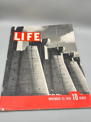 LOT 113: Vintage Life Magazines