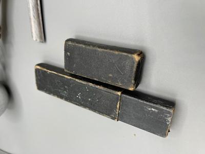 LOT 128: Mixed Antique / Vintage Collectibles - Straight Razor and More