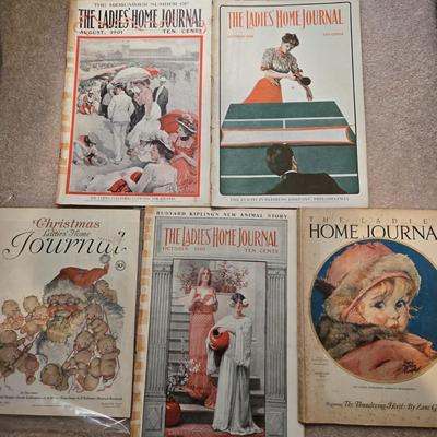 LOT 139: Vintage Ladies' Home Journal Magazine Covers/ October 1901, August 1901, October 1902, February 1924, December 1927