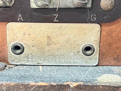 LOT 148: Vintage Zenith Radio - R145810