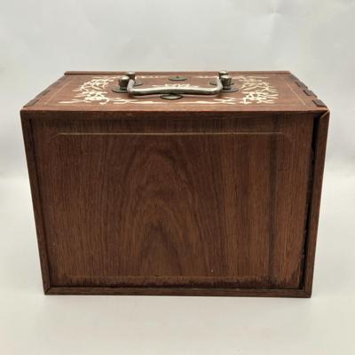 LOT 162: Vintage Mahjong Set bone tiles