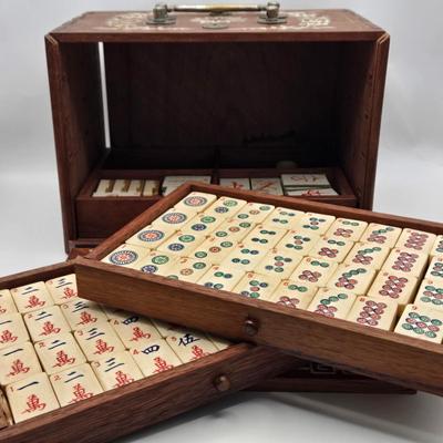 LOT 162: Vintage Mahjong Set bone tiles