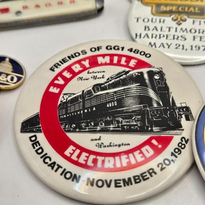 LOT 163: Railroad Maps of N. America Book, & Other Railroad Books, Lionel Blue Comet Train, Multiple Railroad Pins, B&O Railroad...