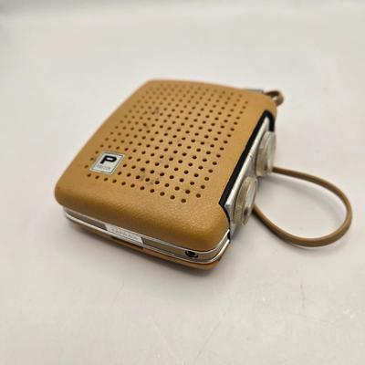 LOT 167: Multiple Vintage Transistor & AM FM Radios
