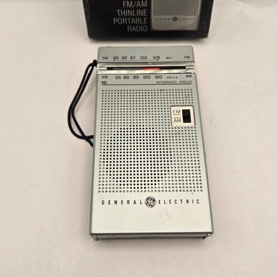 LOT 167: Multiple Vintage Transistor & AM FM Radios