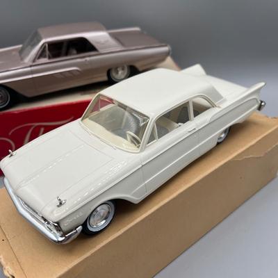 LOT 216: Model Cars, Hess Truck