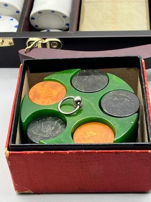 LOT 226: Gambling Collection - Poker Chip Sets, Plates