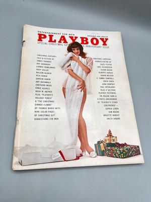 LOT 231: Vintage 1962 Playboy Magazines