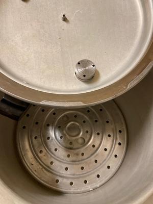 Mirro-matic pressure cooker, canning & roaster